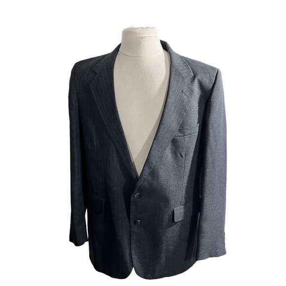 Vintage Levis Business Class USA Grey & Cream Pinstriped 2 Button Jacket Sz 44R